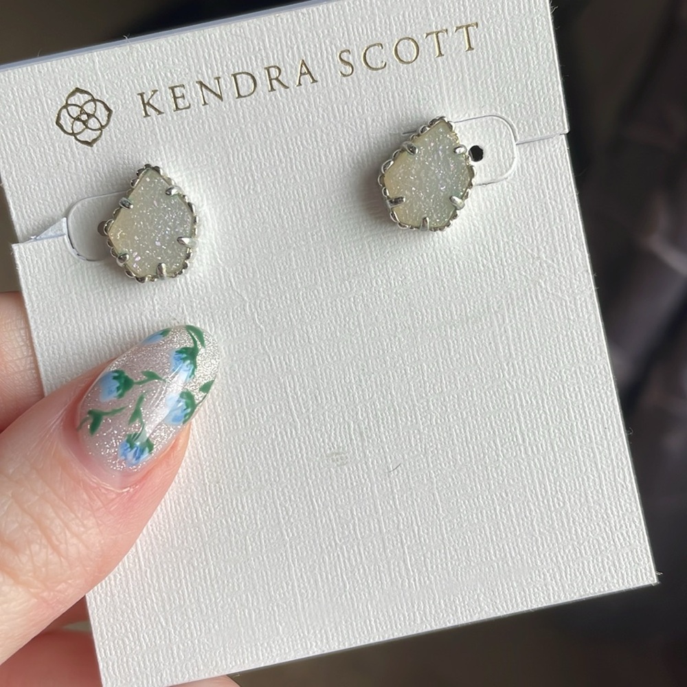 Kendra scott iridescent druzy Tessa studs